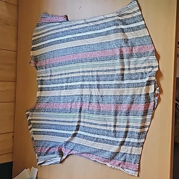 LG W5 oversized button up top anthropologie - Picture 8 of 8